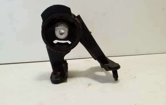 Lexus CT 200H Gearbox mount