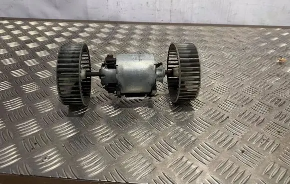 Mercedes-Benz S W221 Heater fan/blower 0130101504
