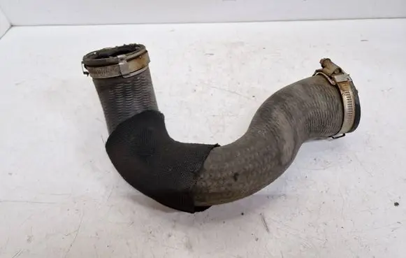 Peugeot 3008 I Intercooler hose/pipe