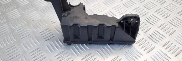Lexus IS 220D-250-350 Fuse box cover 8266653030