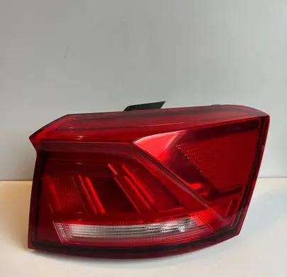 Volkswagen T-Roc Rear/tail lights 2GA945096C