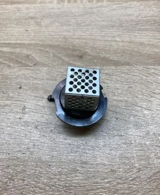 Suzuki Jimny Coolant fan relay 9J580