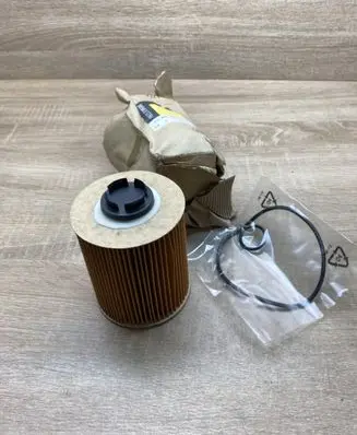 Renault Espace IV Oil filter cover 7701477041