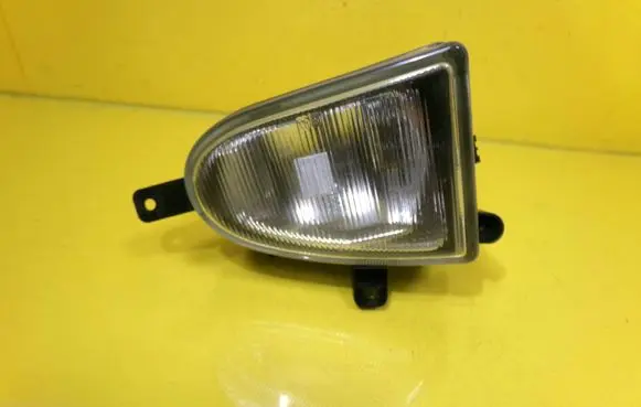 Seat Alhambra (Mk1) Front fog light 020028