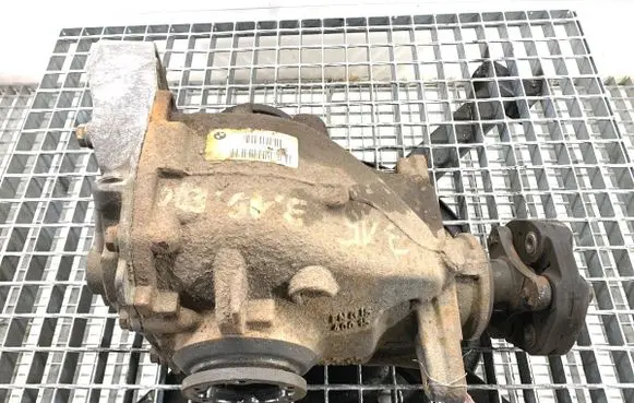 BMW 1 E81 E87 Rear differential 7529099