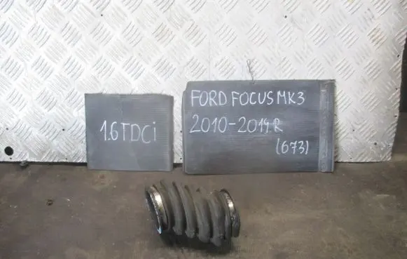 Ford Focus Intake resonator 