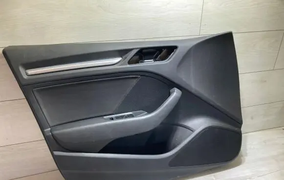 Audi A3 S3 8V Front door card panel trim 8v462155