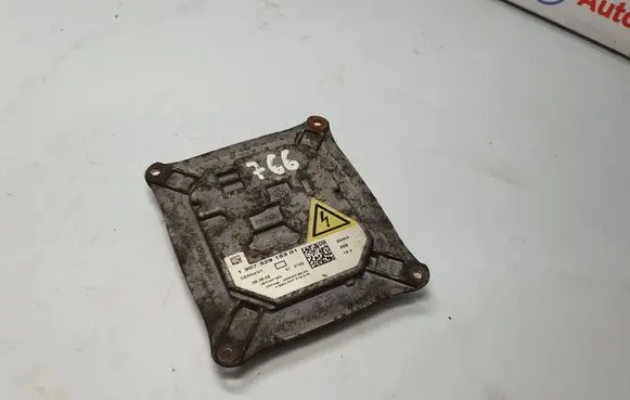 BMW X5 E70 Xenon control unit/module 1307329153 7182520 63117182520