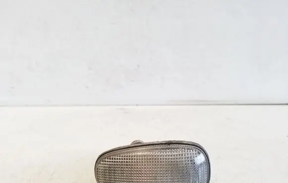 Opel Zafira A Front fender indicator light