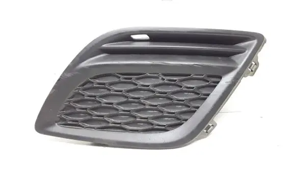 Volvo XC60 Front bumper lower grill 31290657