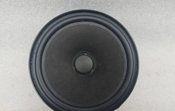 Skoda Octavia Mk3 (5E) Front door speaker 5E0035411J