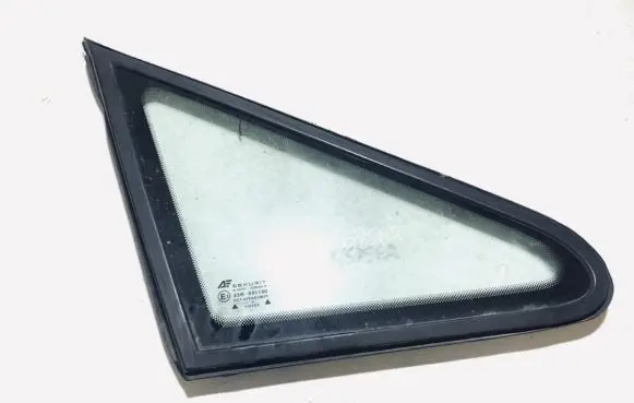 Ford Galaxy Front triangle window/glass 