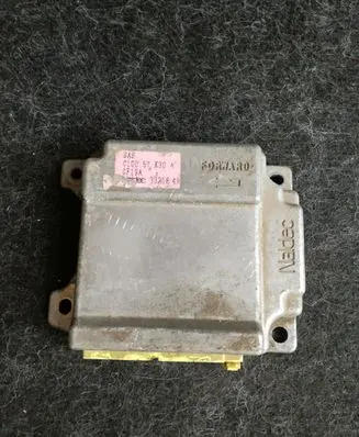 Mazda Premacy Airbag control unit/module C10057K30A