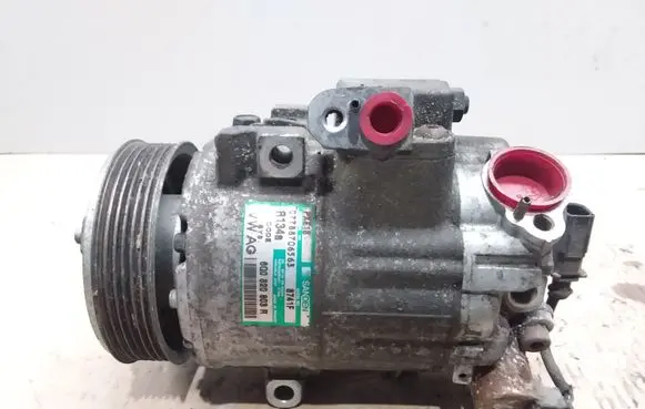 Skoda Fabia Mk1 (6Y) Air conditioning (A/C) compressor (pump) 8Q0820803R