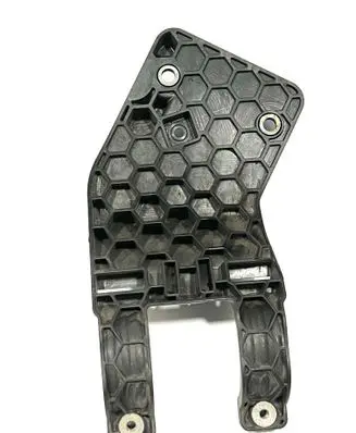 BMW X6 F16 Fuel filter bracket/mount holder 70314607