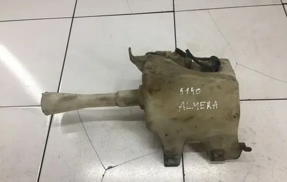 Nissan Almera N16 Windshield washer fluid reservoir/tank 000176