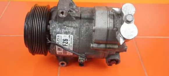 Opel Insignia A Air conditioning (A/C) compressor (pump) 13412249 20MB33