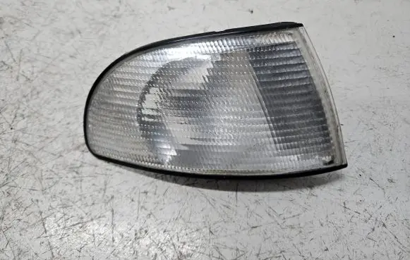 Front indicator light