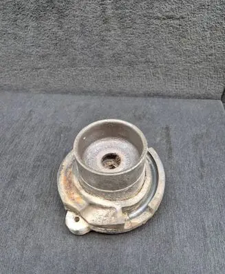 Audi A4 S4 B5 8D Coil spring mount 8D0513353