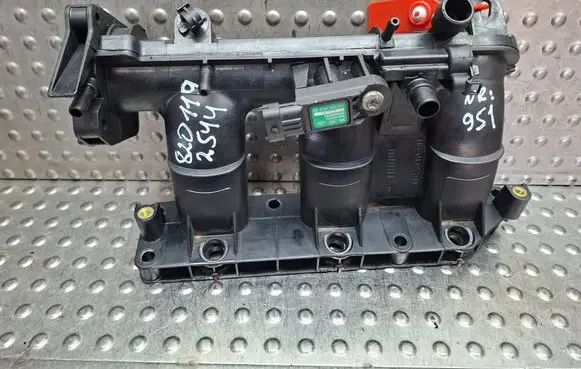 Renault Sandero II Intake manifold S27624951 H8201192544