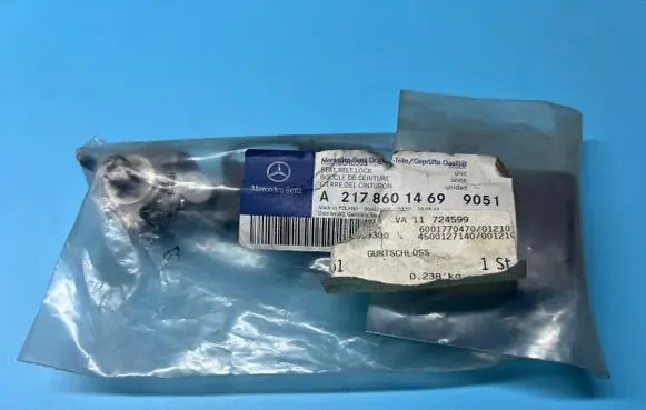 Mercedes-Benz S C217 Front seatbelt buckle A2178601469 A21786014699051