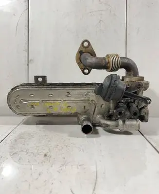 Audi A3 S3 A3 Sportback 8P EGR valve cooler 03G131513J 3239787 135309406