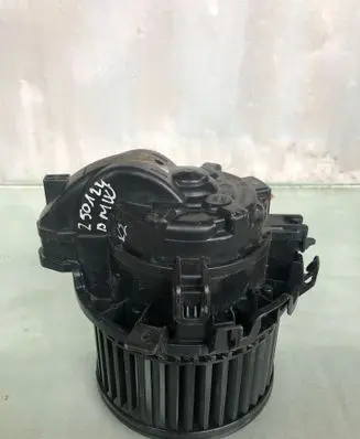 BMW X2 U10 Heater fan/blower T222048f