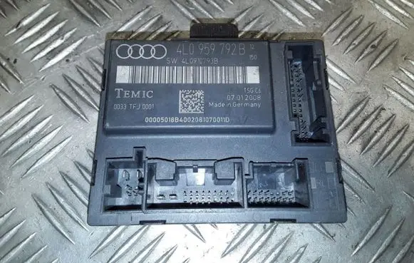 Audi Q7 4L Door control unit/module 4L0959792B 4L0910793B 0033TFJ0001