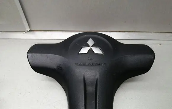 Mitsubishi Colt Steering wheel airbag P4400A244XA