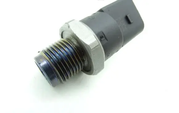 Mercedes-Benz A W169 Fuel pressure sensor 0281002504 GBIMPORT
