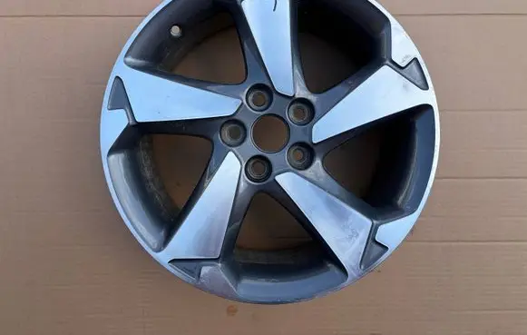 Ford Focus R17 alloy rim JX7J1007D1A