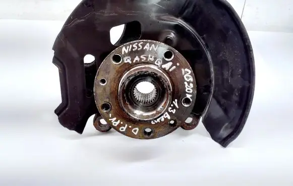 Nissan Qashqai Front wheel hub 411514EA0A