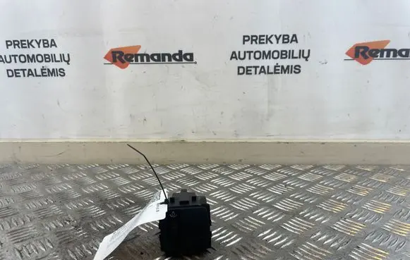 Renault Scenic II - Grand scenic II Light switch 8200121904B