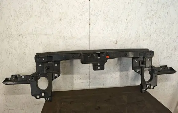 Volkswagen Touareg II Top upper radiator support slam panel 7P6805594C 7P6805594 7P6805598