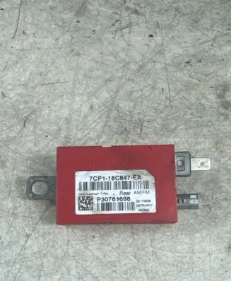 Volvo V40 Antenna control unit 7CP118C847EA 20170626 P30761698