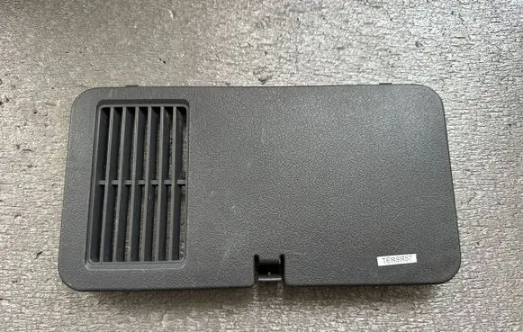 Nissan Terrano Other trunk/boot trim element 8495660G00