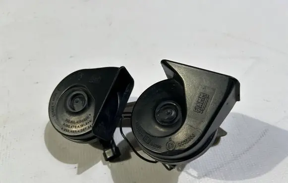 Chevrolet Corvette C5 Horn signal 75702456