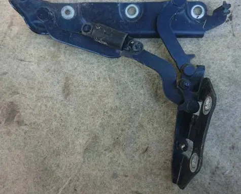 Jaguar XF X250 Tailgate/trunk/boot hinge 3800
