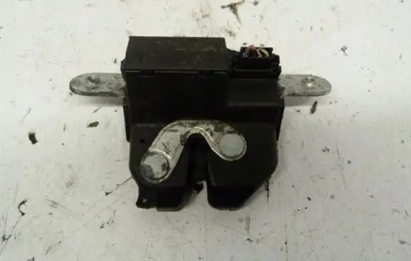 Fiat Bravo Tailgate/trunk/boot lock/catch/latch