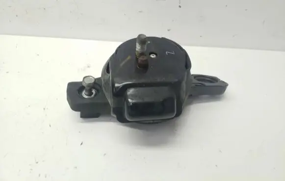 Subaru Outback (BT) Engine mount bracket