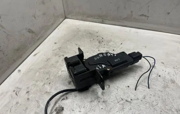 KIA Sorento Tailgate/trunk/boot lock/catch/latch 2J16
