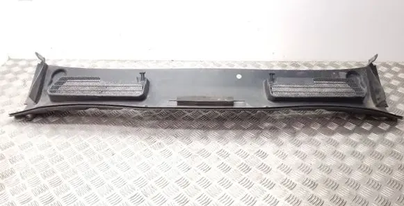 Ford Kuga I Wiper trim 8V41S02216