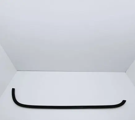 Opel Vivaro Rubber seal front door window/glass
