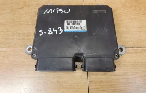 Mitsubishi Outlander Other control units/modules 1860C913