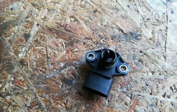 Hyundai Getz Air pressure sensor 3930022600