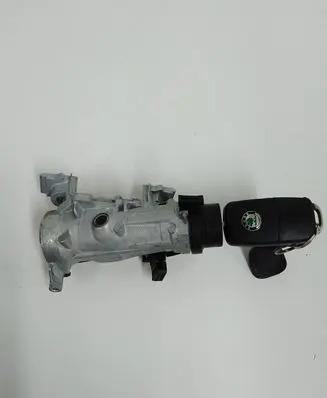 Skoda Octavia Mk2 (1Z) Ignition lock 1K0905851B 1K0905865A