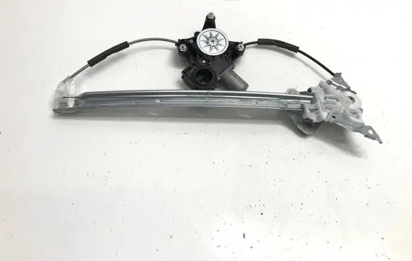 Toyota bZ4X Front door window regulator with motor 8572042150