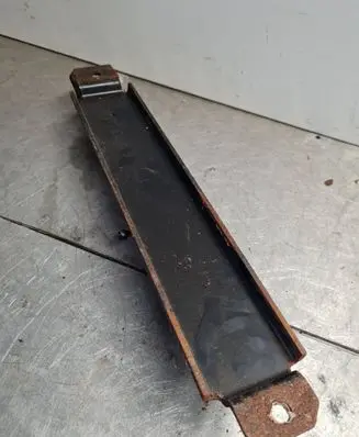 Volkswagen Transporter - Caravelle T4 Rear seat guide rail 
