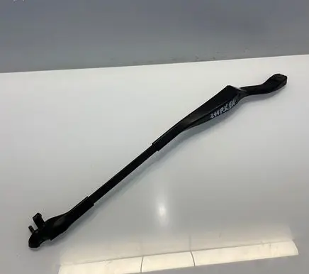 Mercedes-Benz E W211 Front wiper blade arm A2118201244 2118201244