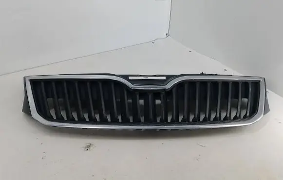 Skoda Rapid (NH) Front grill 5JA853668